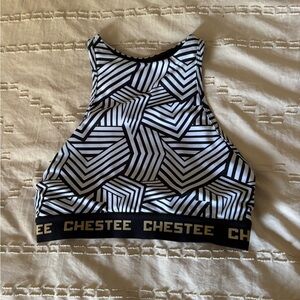 Chestee Size 8
